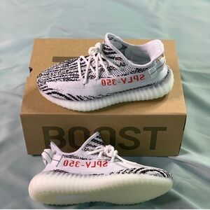 Yeezy V2 Beast V2 Zebra Size 9